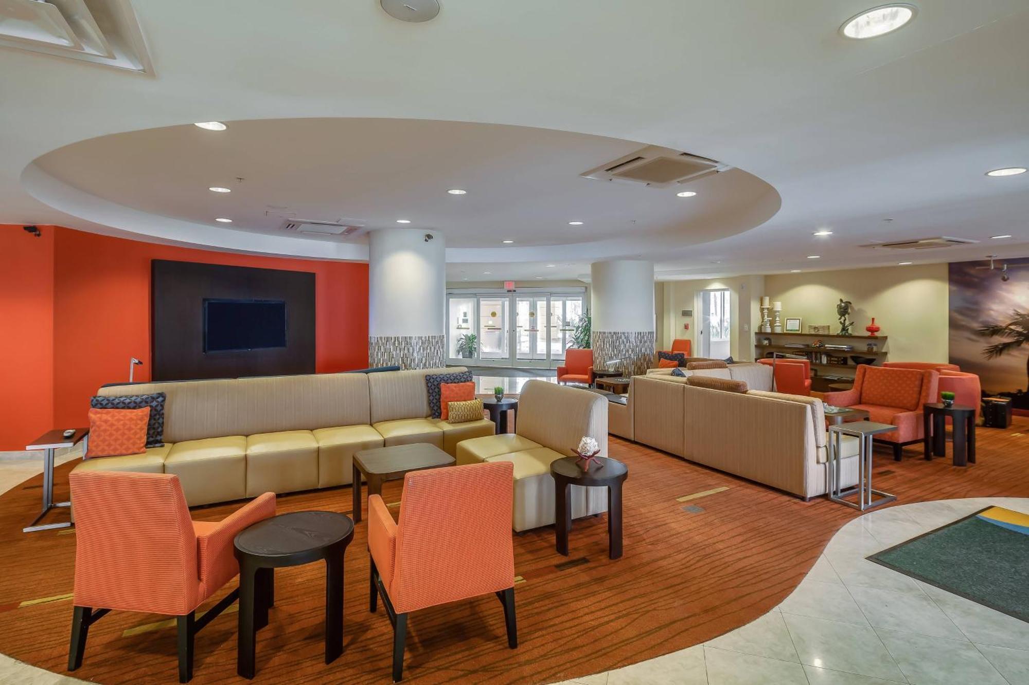Courtyard By Marriott Jacksonville Beach Oceanfront Exterior foto