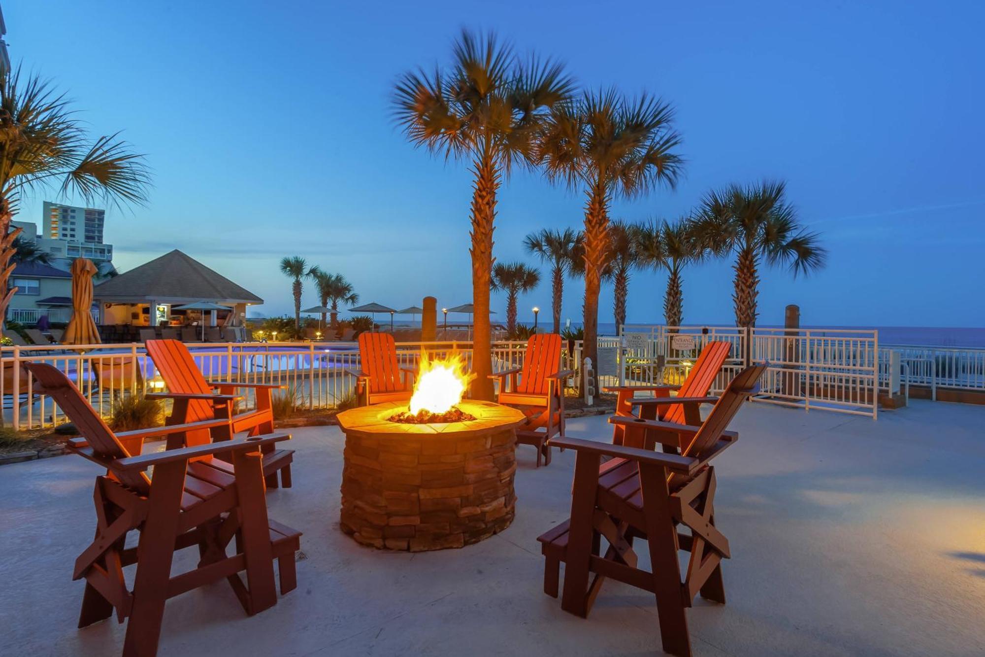 Courtyard By Marriott Jacksonville Beach Oceanfront Exterior foto